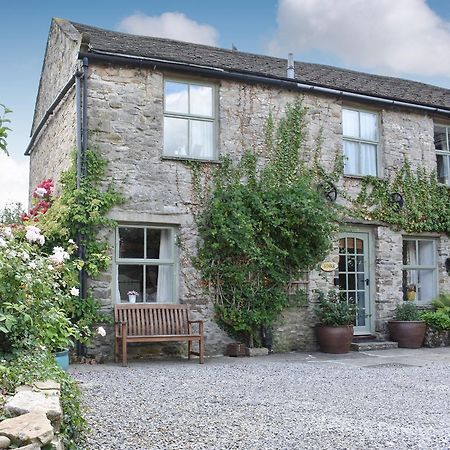 Foal Barn Cottages - The Smithy - Spennithorne Мидлхем Экстерьер фото